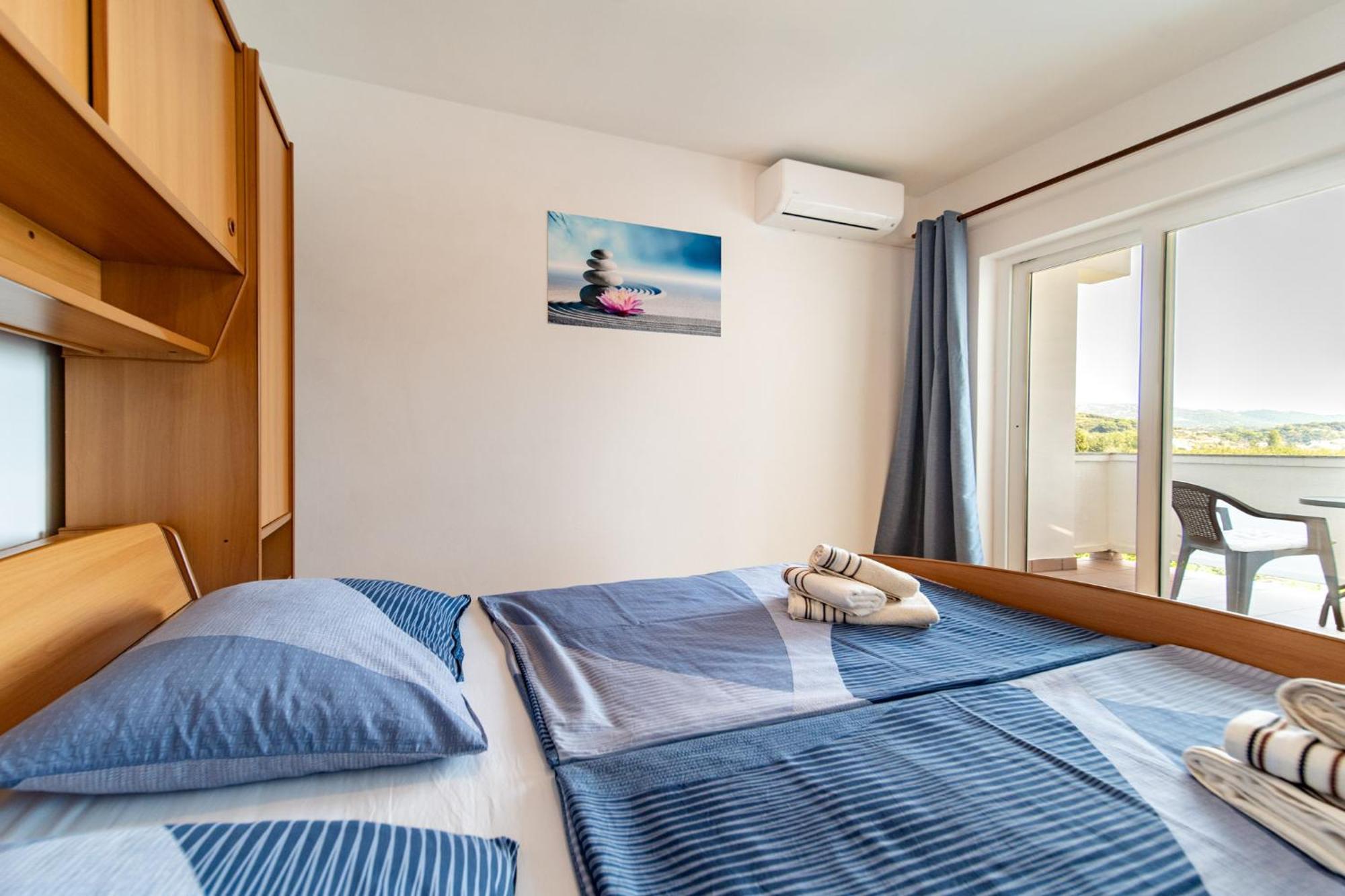 Apartments Lores Раб Экстерьер фото