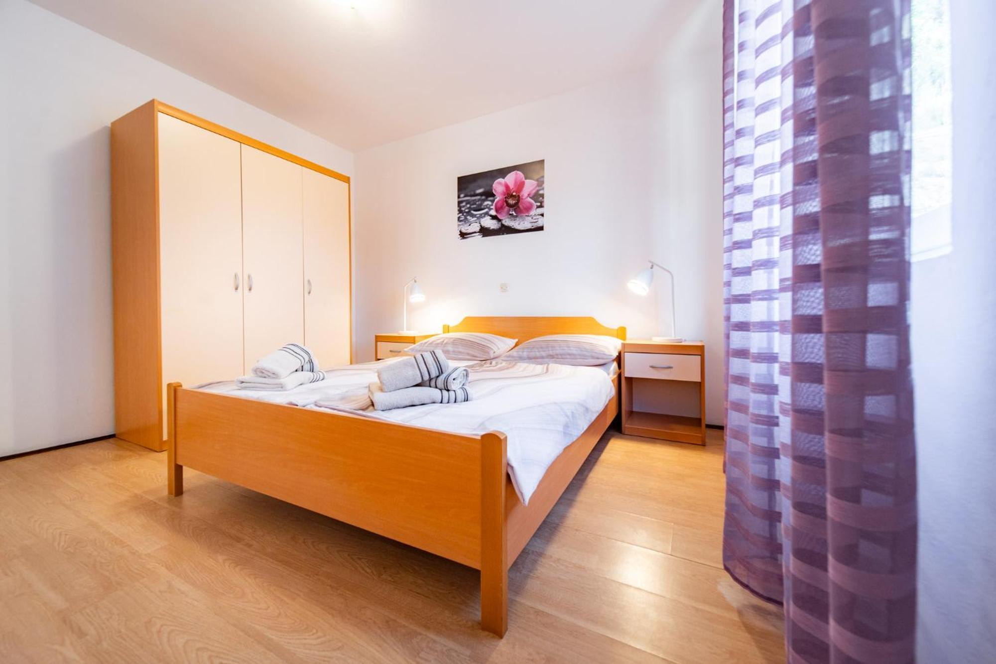 Apartments Lores Раб Экстерьер фото