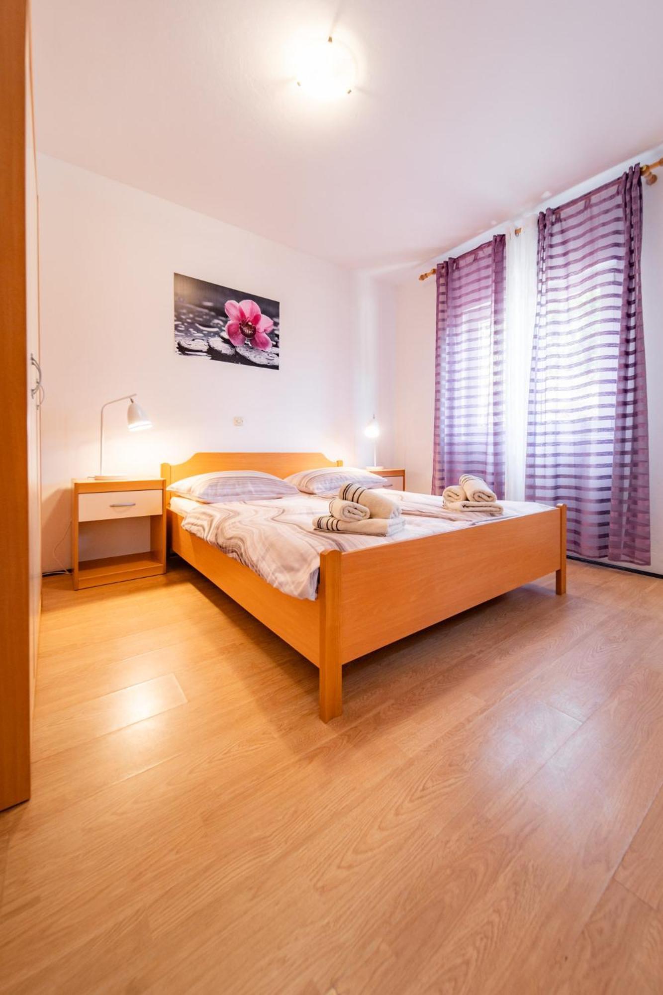 Apartments Lores Раб Экстерьер фото