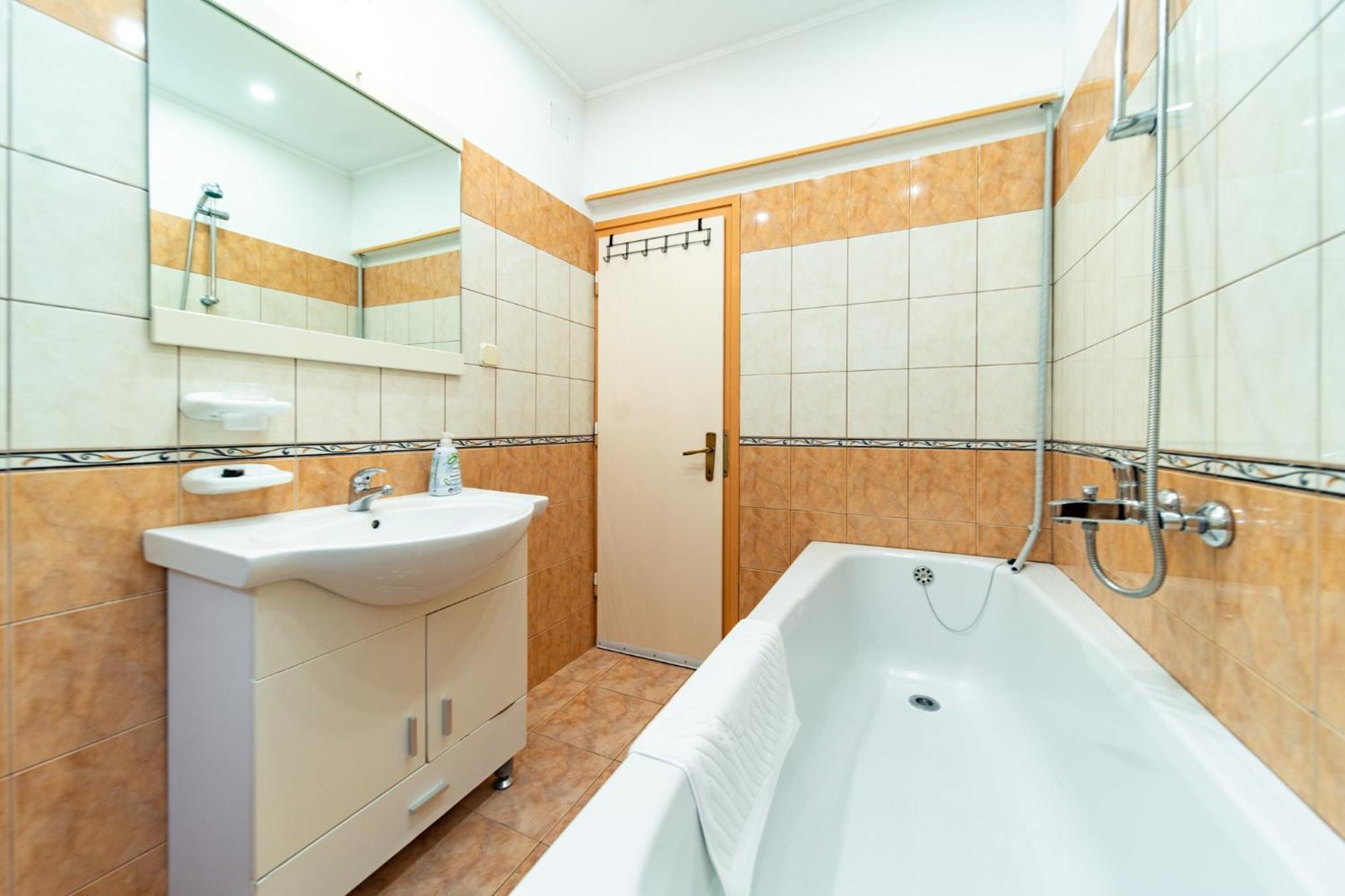 Apartments Lores Раб Экстерьер фото